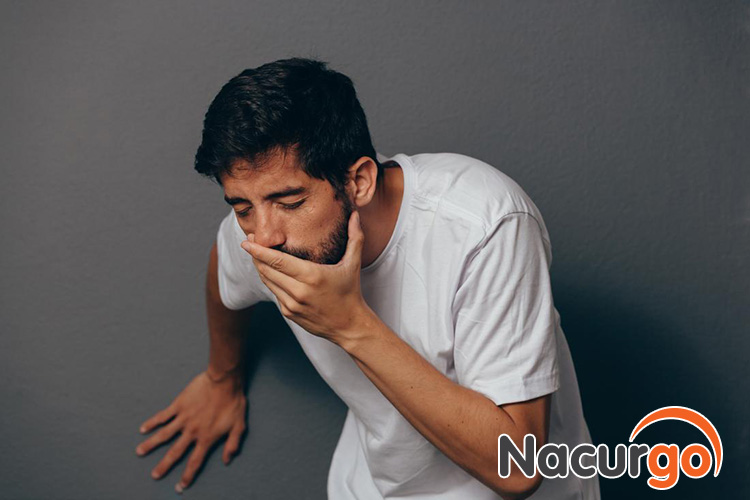 NGƯỜI DÙNG BỊ NÔN MỬA KHI NGỬI THẤY MÙI CỒN