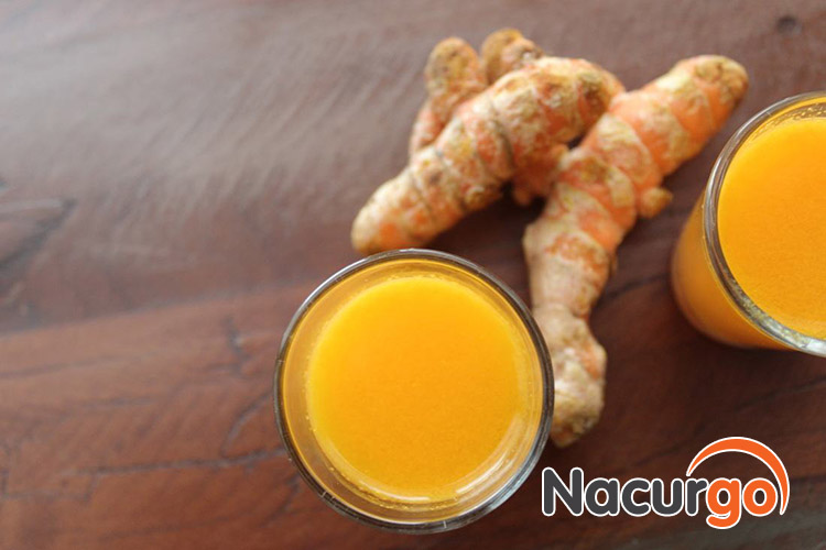 Sử dụng nước ép nghệ cùng sữa tươi mang đến hiệu quả trị sẹo bỏng từ bên trong