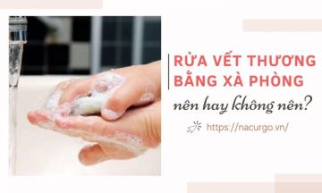 rua-vet-thuong-bang-xa-phong