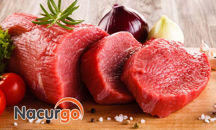 Thịt bò cũng là thực phẩm nên hạn chế để tránh sẹo thâm