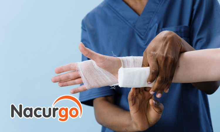 Băng vết thương và đến bệnh viện gần nhất để xử lý