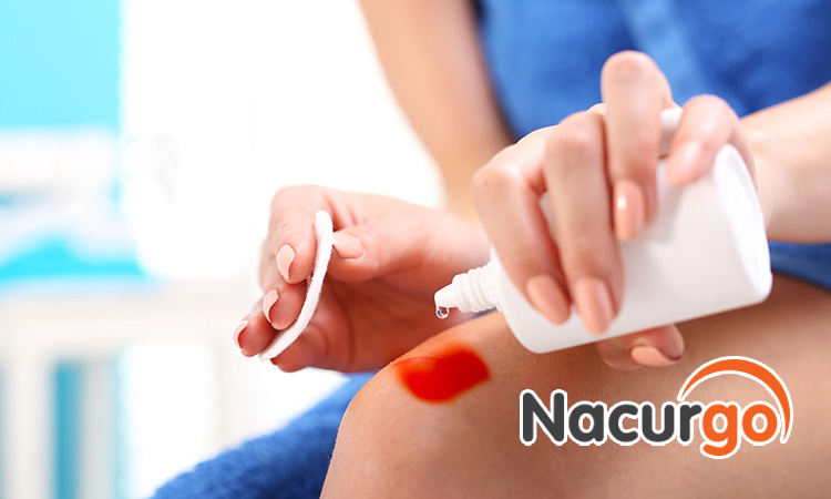 Lau sạch dịch nhầy tại vị trí nhiễm trùng