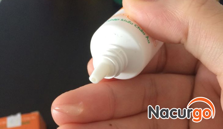 Sử dụng 1 lượng gel vừa đủ